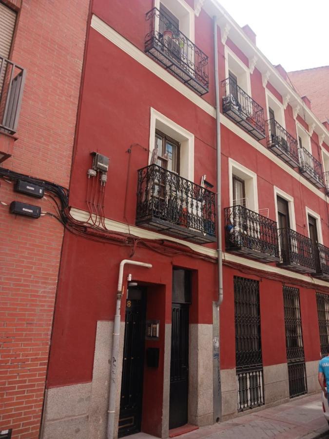 Habitacion En Madrid Apartment Ngoại thất bức ảnh